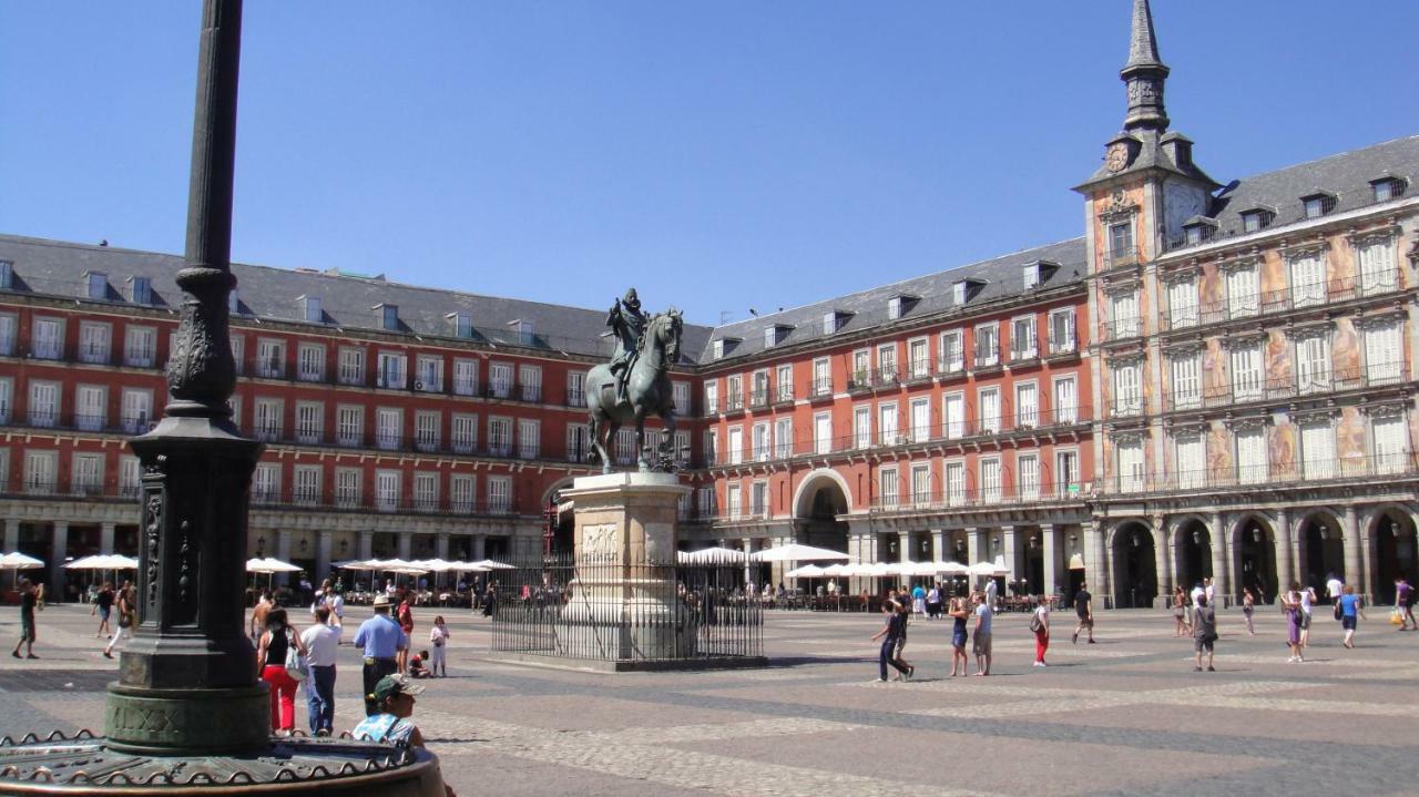 I ❤ Madrid Centre! La Latina - Plaza Mayor Bagian luar foto